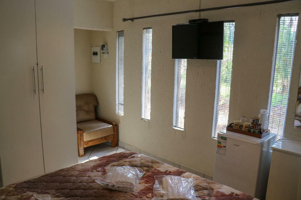 Rock Art Guesthouse Witbank Dış mekan fotoğraf