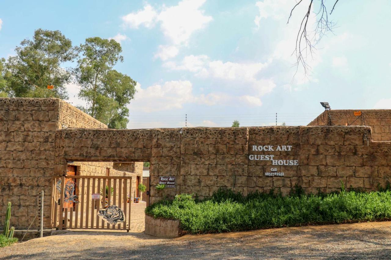 Rock Art Guesthouse Witbank Dış mekan fotoğraf
