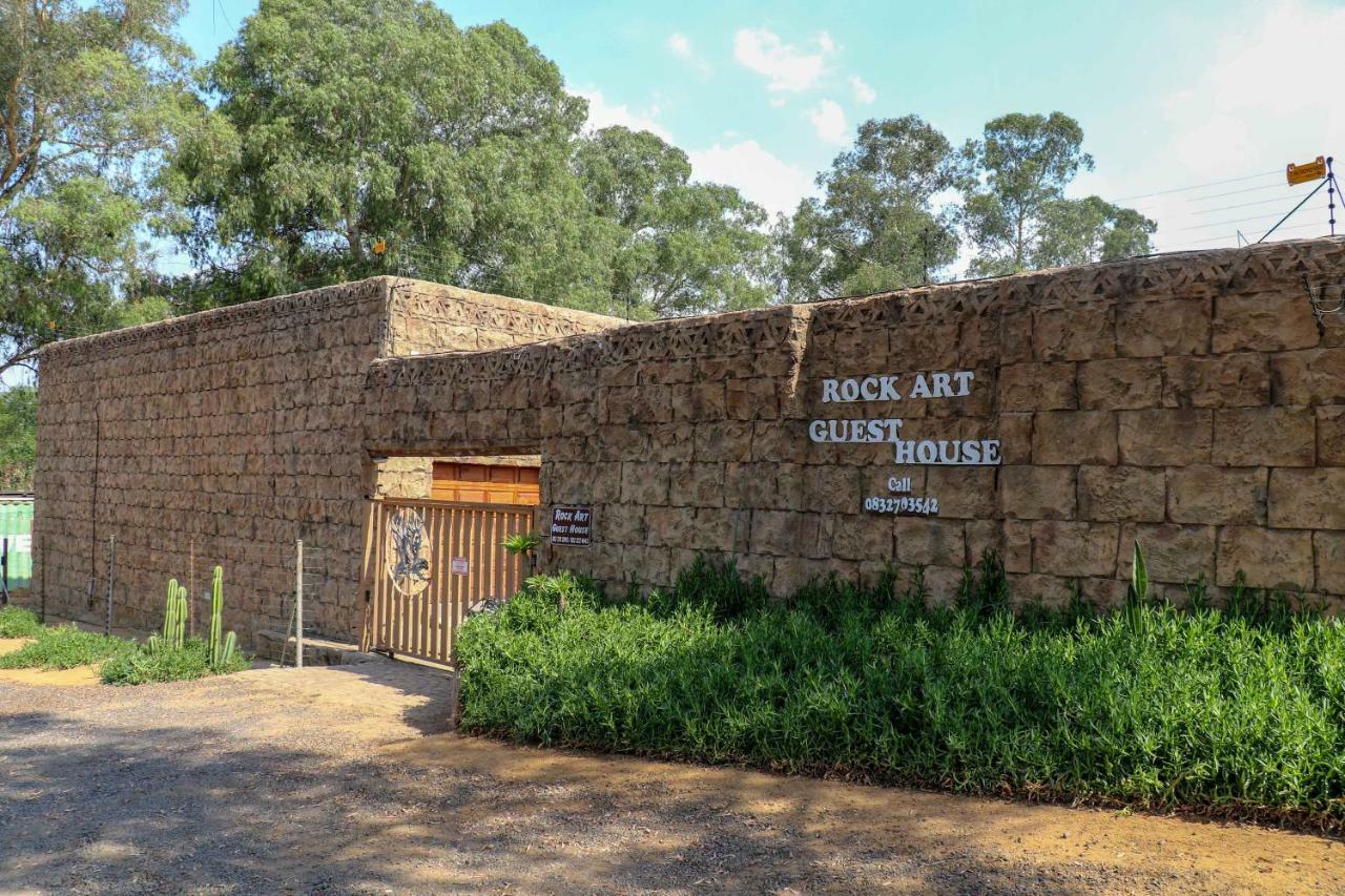Rock Art Guesthouse Witbank Dış mekan fotoğraf